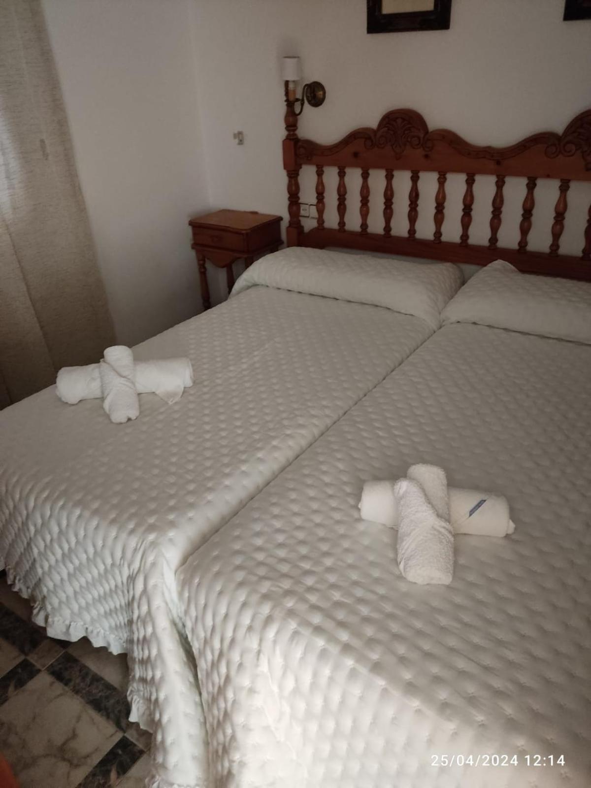 Hostal Quinto Pino チピオナ エクステリア 写真