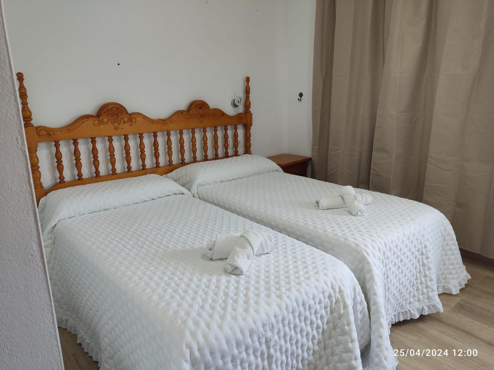 Hostal Quinto Pino チピオナ エクステリア 写真